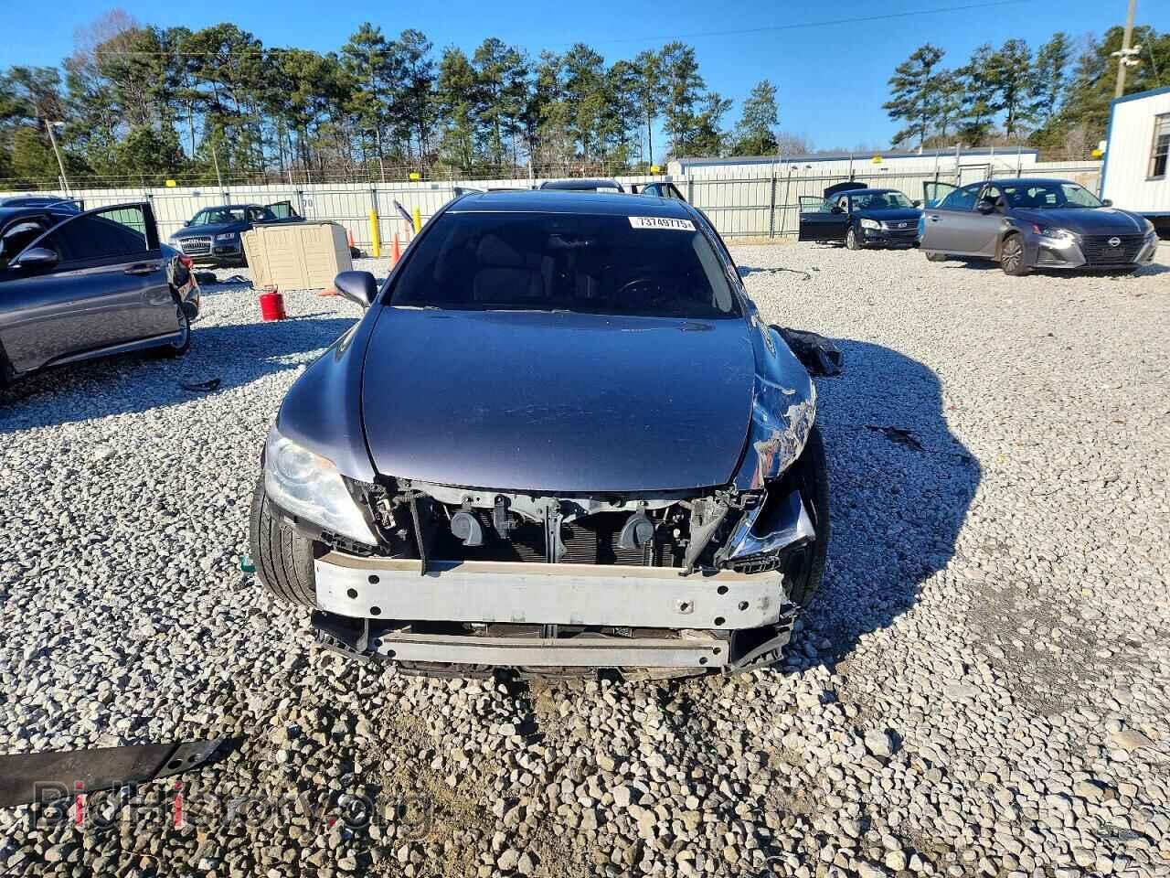 2012 LEXUS LS460 - VIN: JTHBL5EF2C5112962 - Photo 5