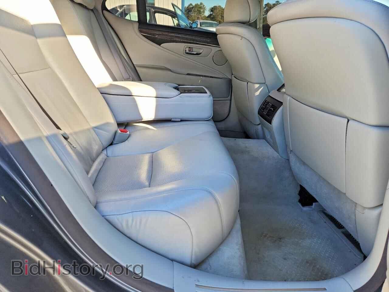 2012 LEXUS LS460 - VIN: JTHBL5EF2C5112962 - Photo 10