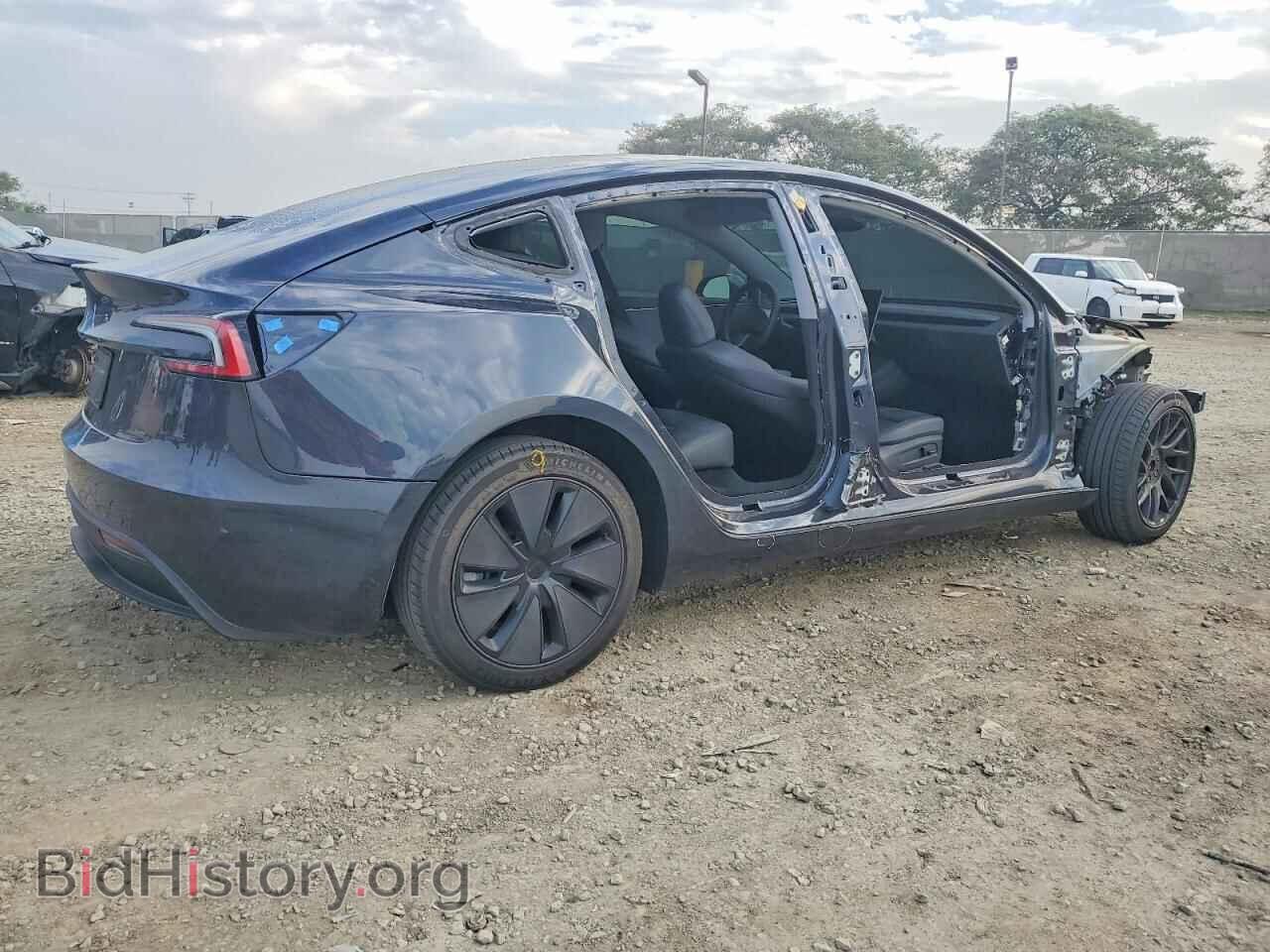 2025 TESLA MODEL 3 - VIN: 5YJ3E1EA7SF045303 - Фото 3