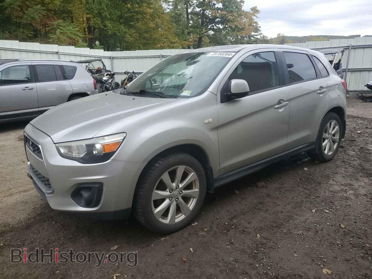 Фотография 4A4AR3AU7FE018402 - MITSUBISHI OUTLANDER 2015