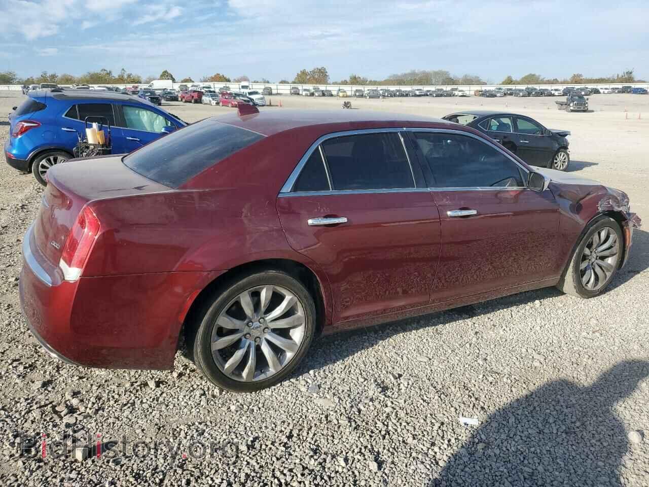2019 CHRYSLER 300 - VIN: 2C3CCAEG4KH689687 - Фото 3
