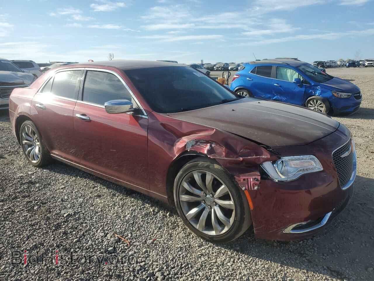 2019 CHRYSLER 300 - VIN: 2C3CCAEG4KH689687 - Фото 4