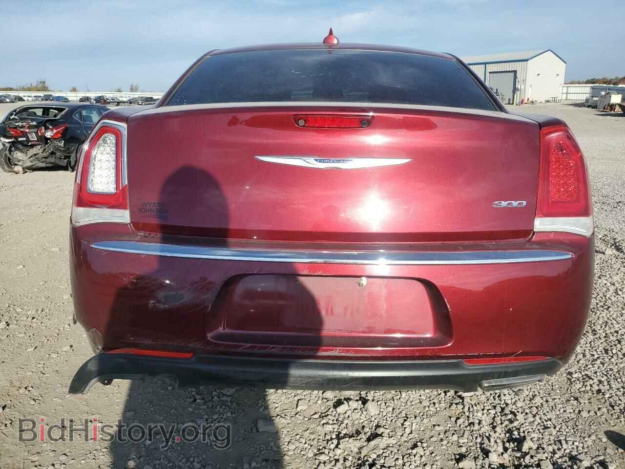 2019 CHRYSLER 300 - VIN: 2C3CCAEG4KH689687 - Фото 6