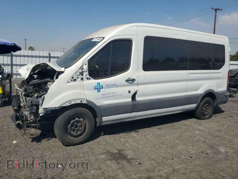 2017 Ford TRANSIT T-150 (VIN 1FTYE2CM8HKB05366) — photo 1 of 13, Copart, damage: front end
