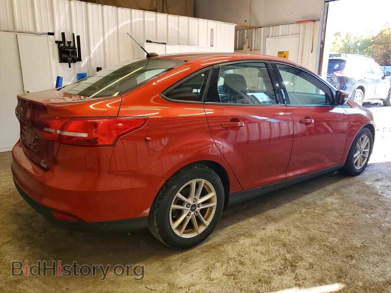 2018 Ford FOCUS (VIN 1FADP3FE1JL257773) — photo 3 of 12