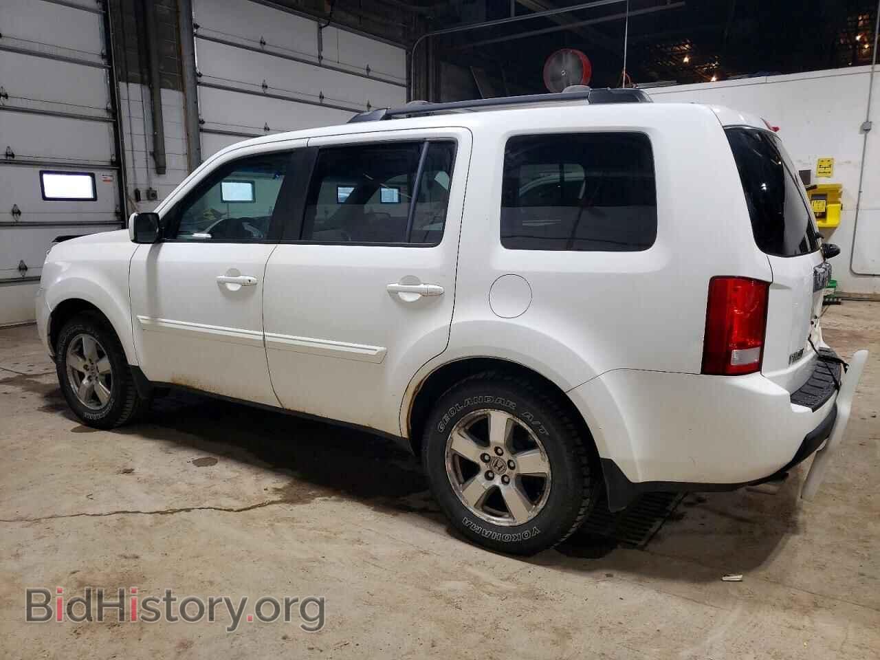 2011 HONDA PILOT - VIN: 5FNYF4H70BB062285 - Фото 2