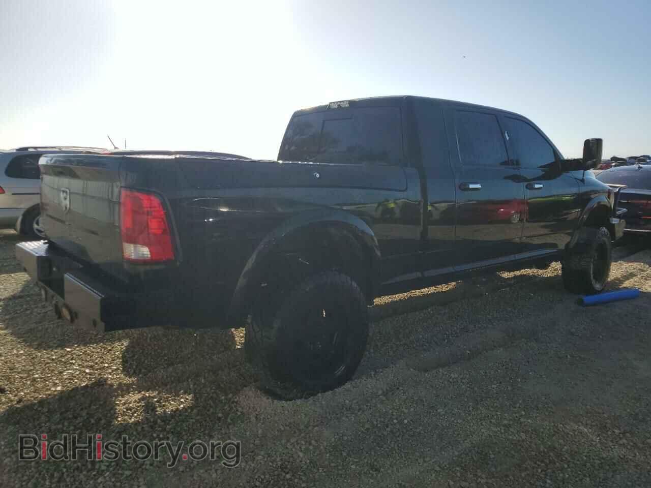 2017 RAM All Models - VIN: 3C6UR5ML6HG583620 - Фото 3