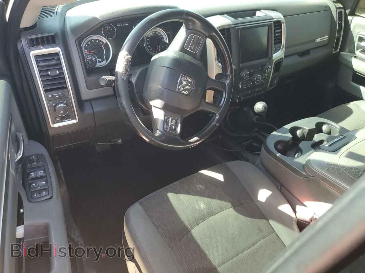 2017 RAM All Models - VIN: 3C6UR5ML6HG583620 - Фото 8