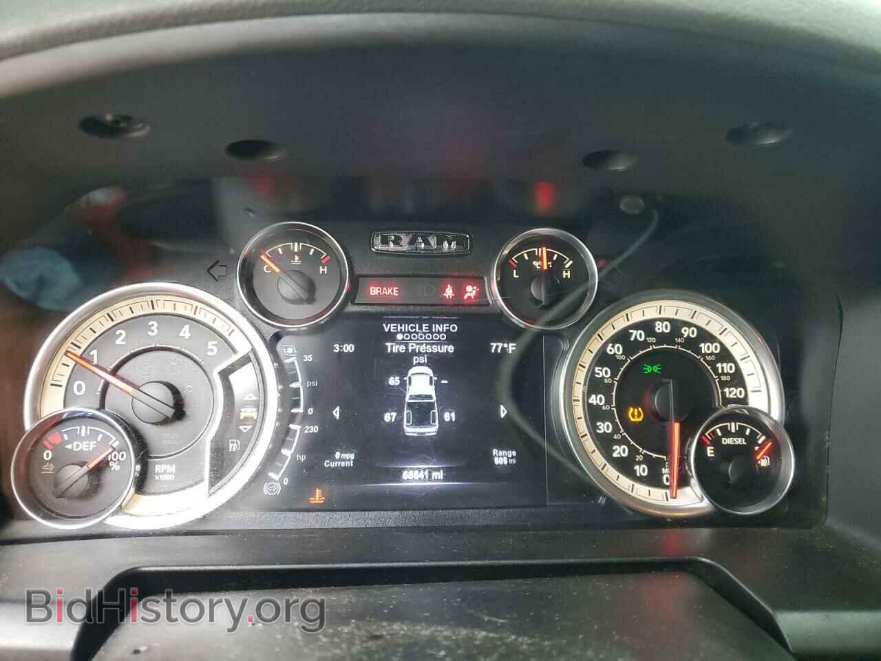 2017 RAM All Models - VIN: 3C6UR5ML6HG583620 - Фото 9