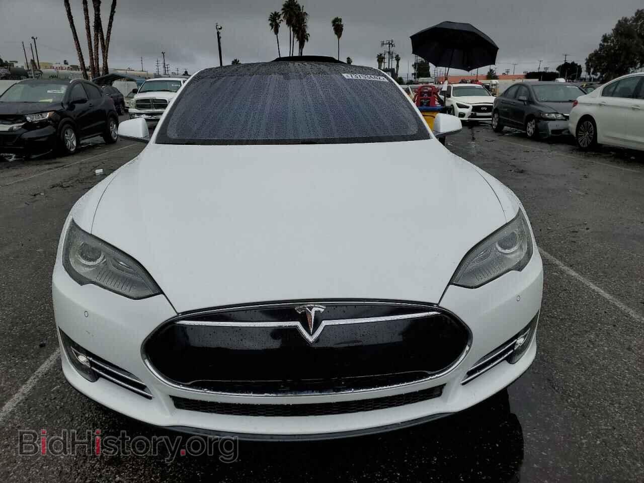 2014 TESLA MODEL S - VIN: 5YJSA1H15EFP36840 - Фото 5