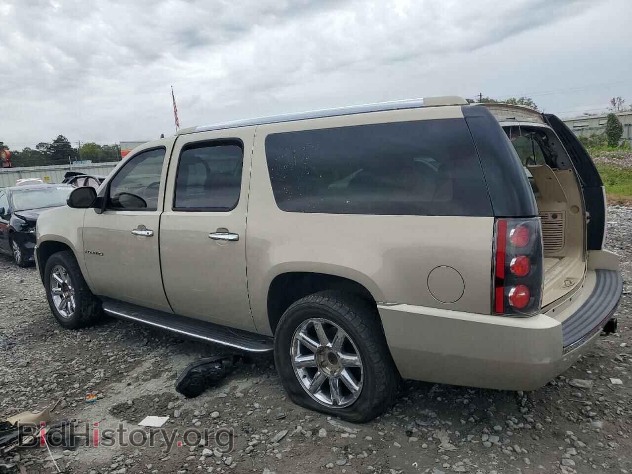 2008 GMC YUKON - VIN: 1GKFC66858J190731 - Фото 2