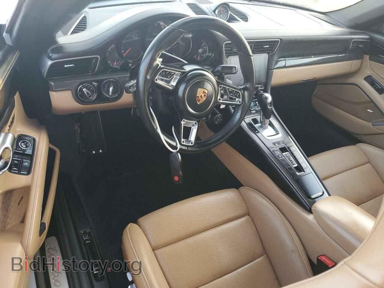 2017 PORSCHE 911 - VIN: WP0CD2A94HS178830 - Фото 8