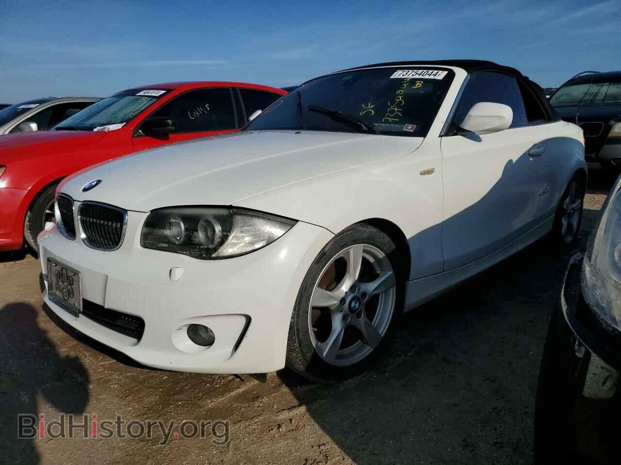 Photo WBAUL7C54DVU10072 - BMW 1 SERIES 2013
