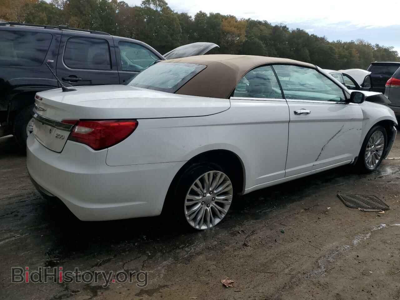 2011 CHRYSLER 200 - VIN: 1C3BC7EG8BN599559 - Фото 3