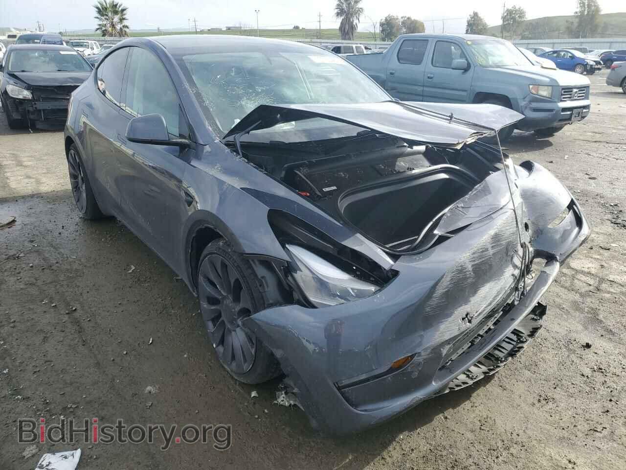 2022 TESLA MODEL Y - VIN: 7SAYGDEF2NF381297 - Фото 4