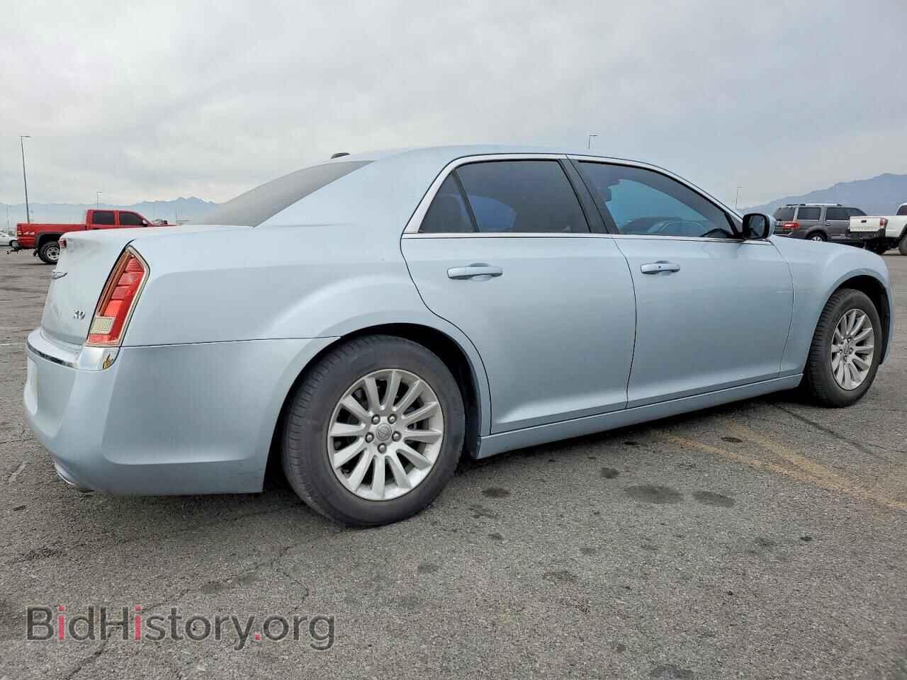 2013 CHRYSLER 300 - VIN: 2C3CCAAG8DH708038 - Фото 3