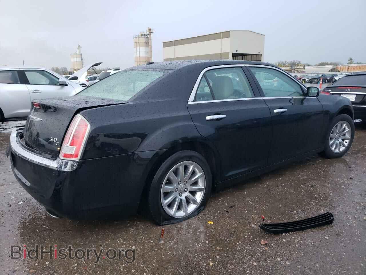 2011 CHRYSLER 300 - VIN: 2C3CA6CT0BH595082 - Фото 3