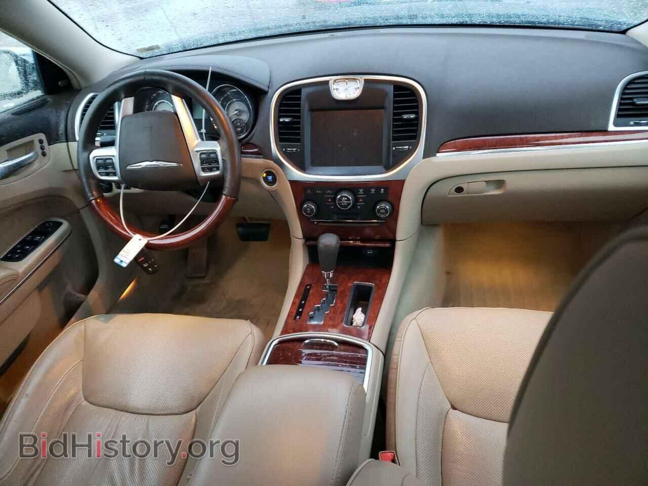 2011 CHRYSLER 300 - VIN: 2C3CA6CT0BH595082 - Фото 8
