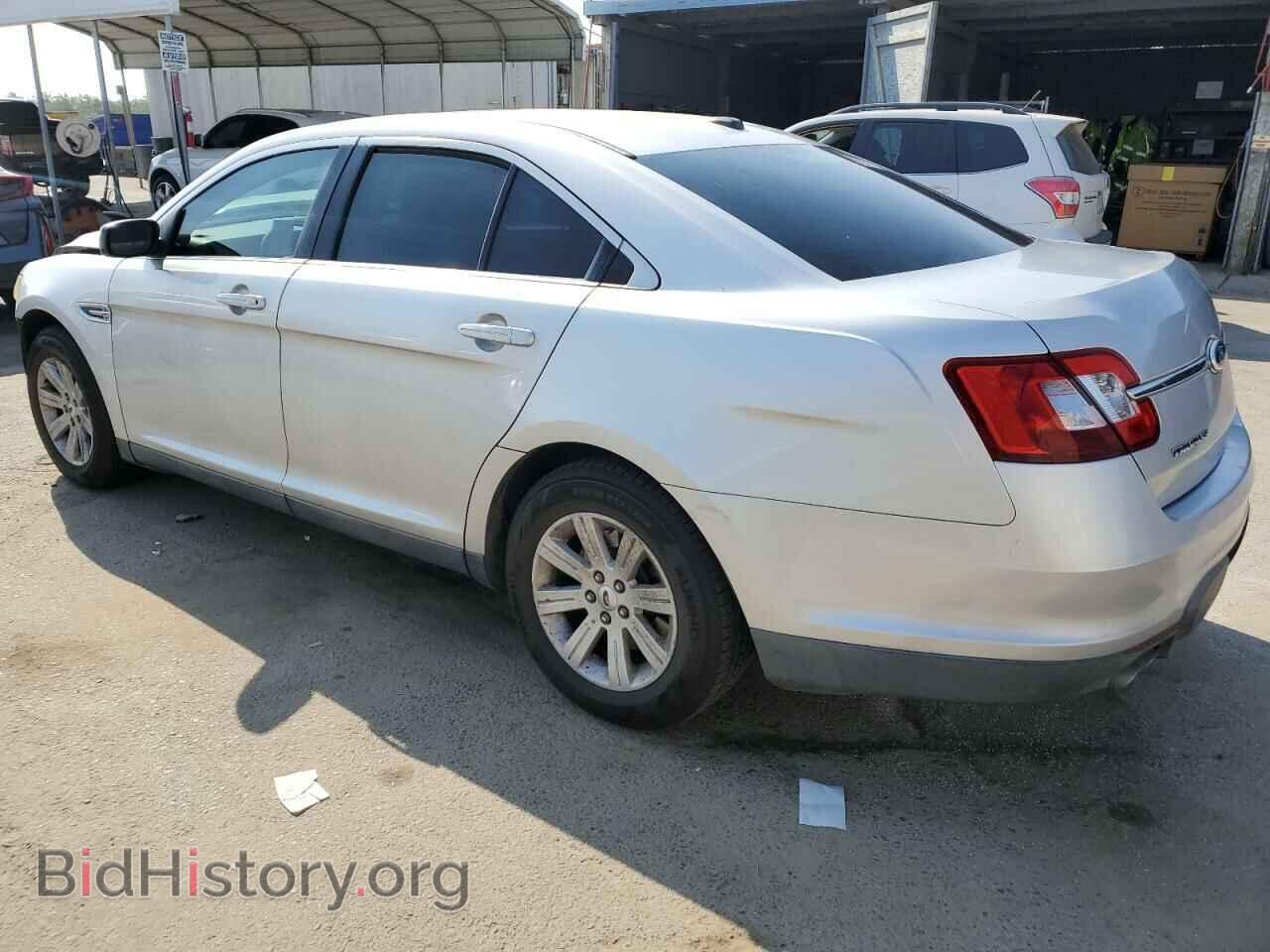 2011 FORD TAURUS - VIN: 1FAHP2DW5BG179516 - Фото 2