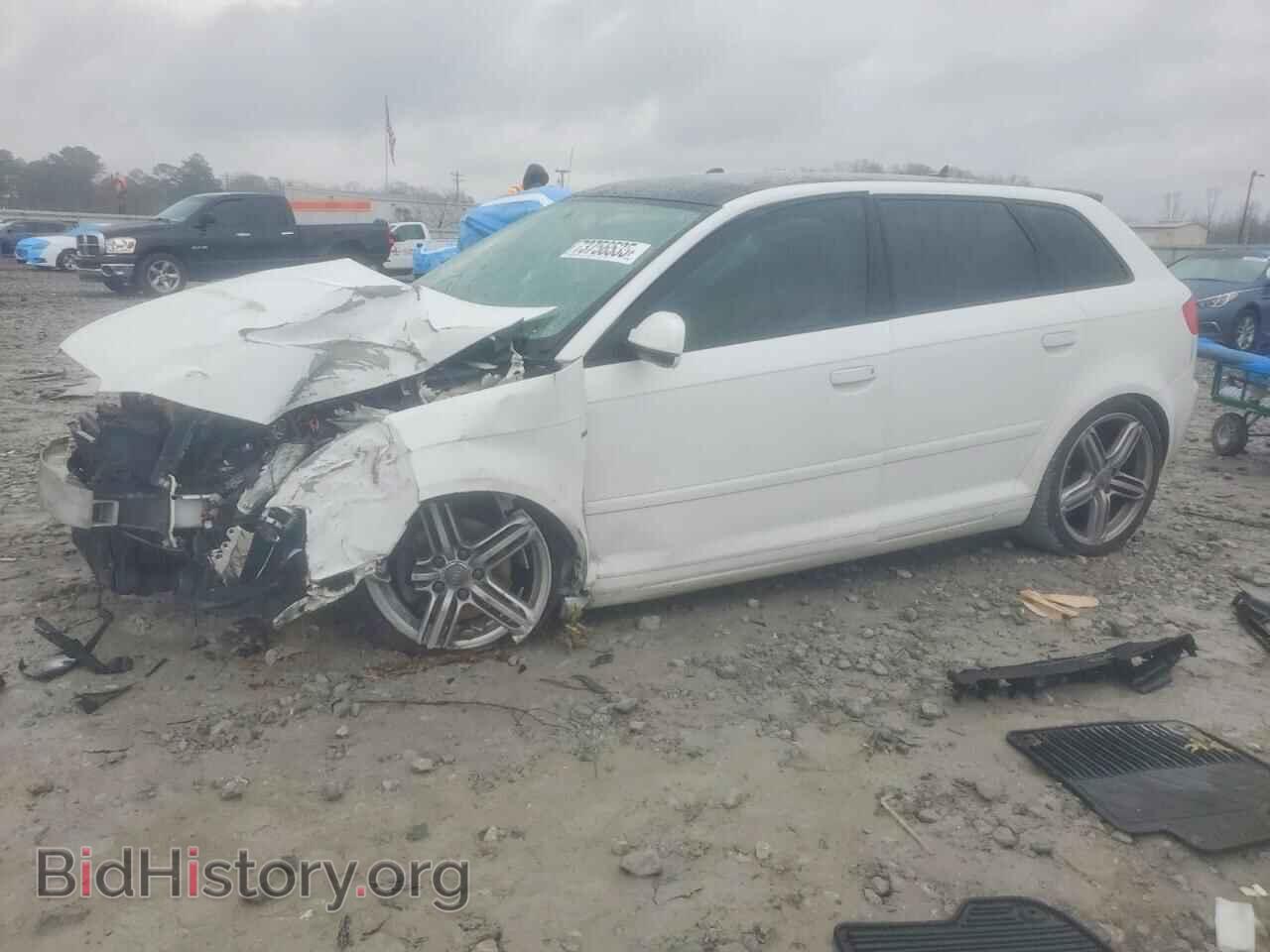 Photo WAUKJAFM5CA067744 - AUDI A3 2012
