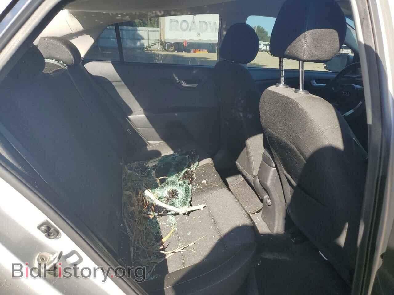 2018 KIA RIO - VIN: 3KPA24AB3JE071949 - Фото 10