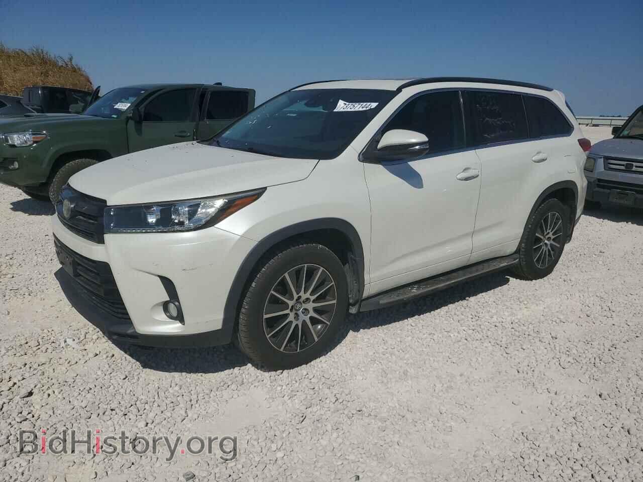 Фотография 5TDKZRFH7HS517269 - TOYOTA HIGHLANDER 2017