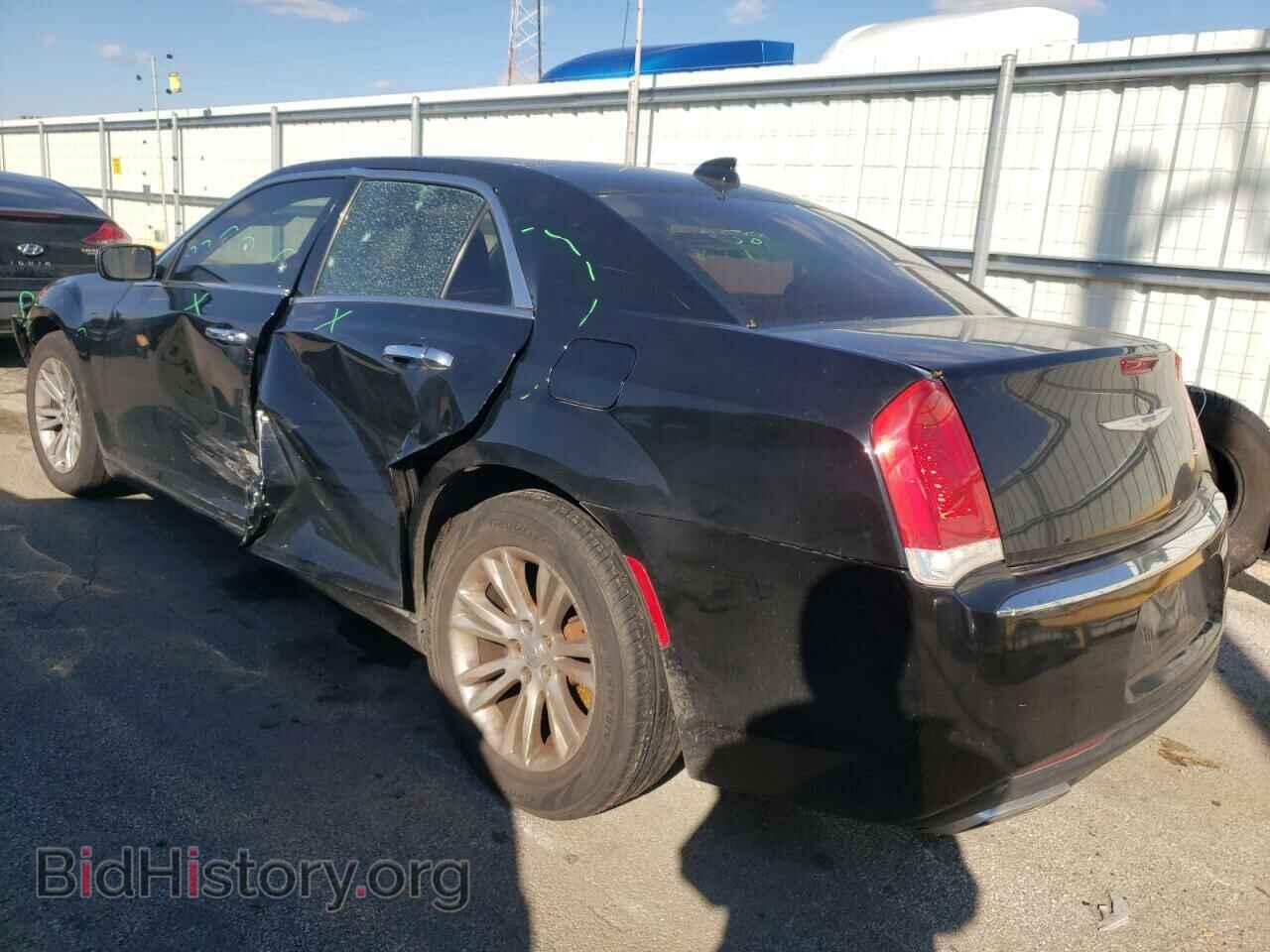 2017 CHRYSLER 300 - VIN: 2C3CCAEGXHH534070 - Фото 2