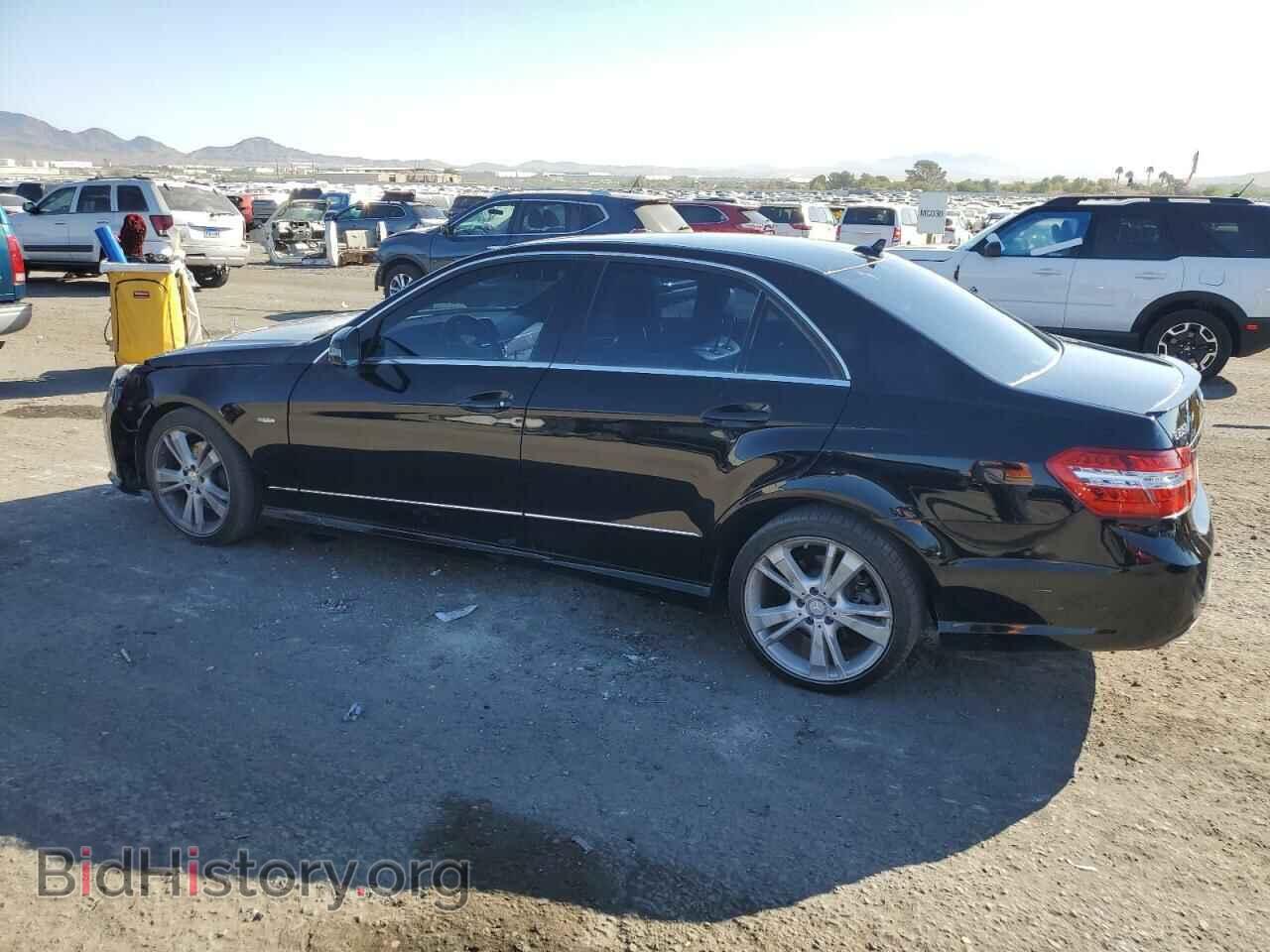 2012 MERCEDES-BENZ E-CLASS - VIN: WDDHF5KB7CA546599 - Фото 2