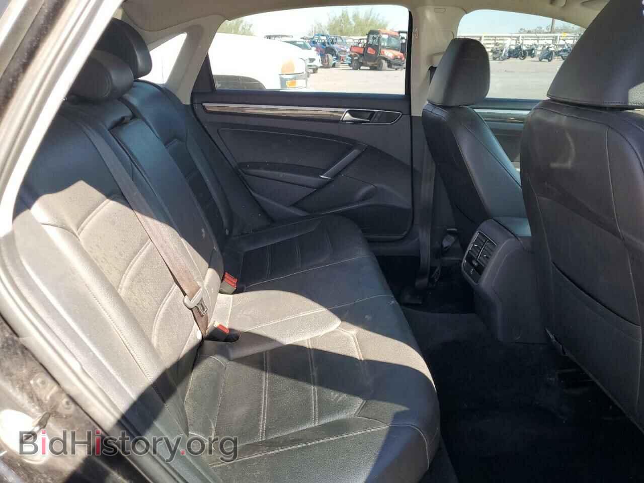 2017 VOLKSWAGEN PASSAT - VIN: 1VWBT7A37HC081202 - Фото 10