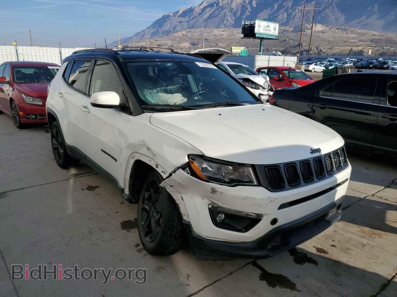 2019 JEEP COMPASS - VIN: 3C4NJDBB2KT696679 - Photo 4