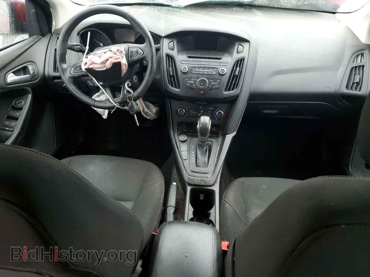 2017 FORD FOCUS - VIN: 1FADP3F25HL270185 - Photo 8