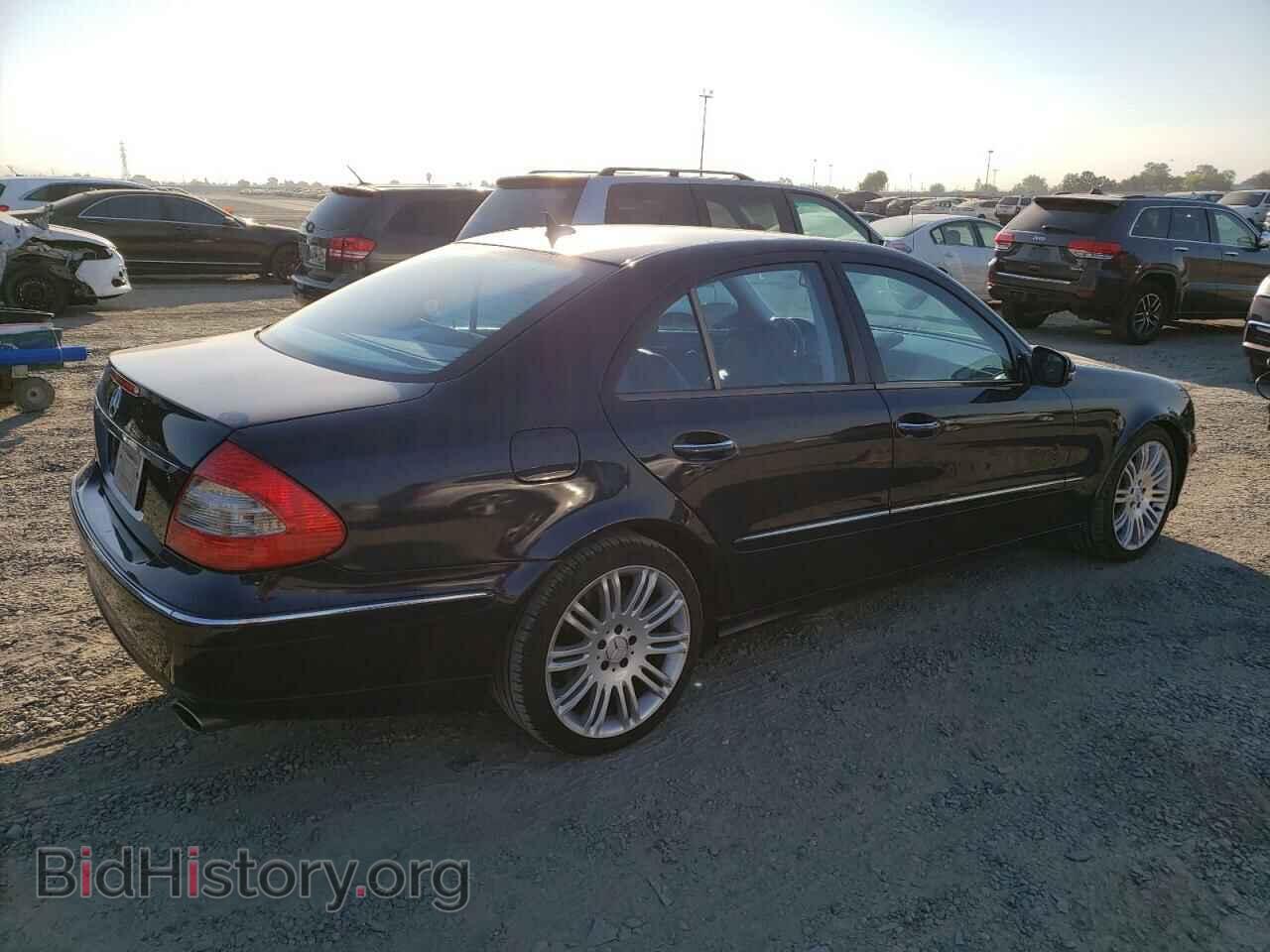 2007 MERCEDES-BENZ E-CLASS - VIN: WDBUF56XX7B110424 - Фото 3