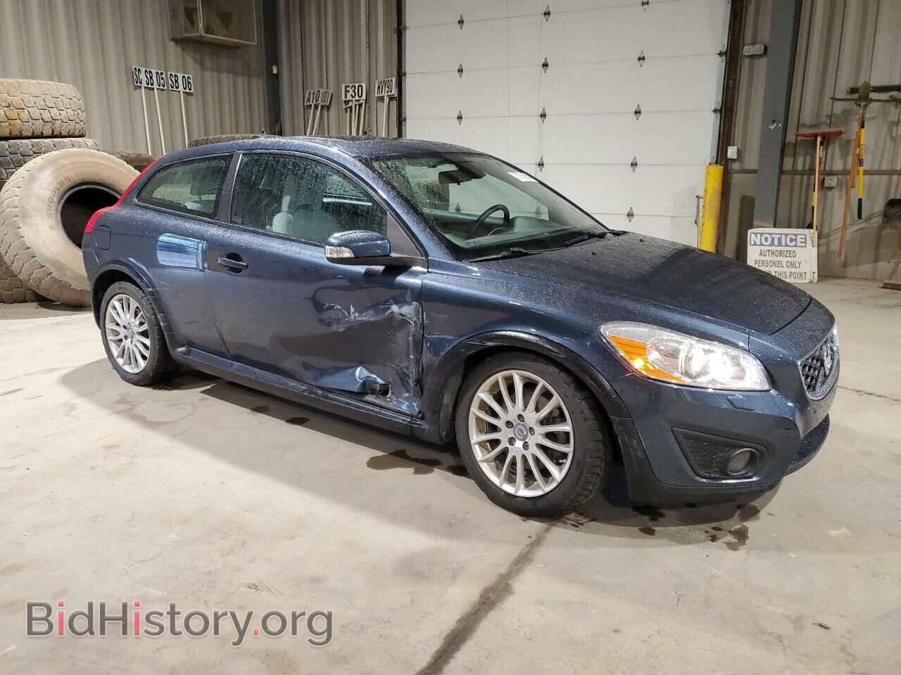 2011 VOLVO C30 - VIN: YV1672MK1B2208192 - Фото 4