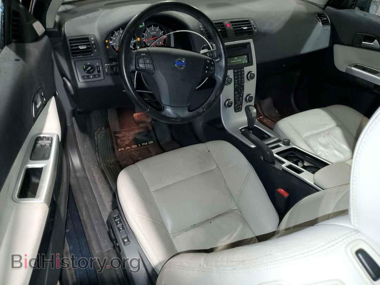 2011 VOLVO C30 - VIN: YV1672MK1B2208192 - Фото 8