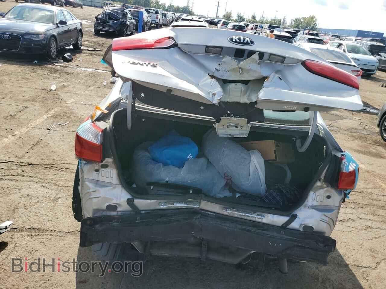 2016 KIA FORTE - VIN: KNAFK4A60G5519476 - Фото 6
