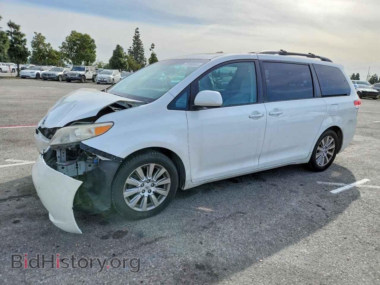 Фотография 5TDYK3DC1BS054426 - TOYOTA All Models 2011