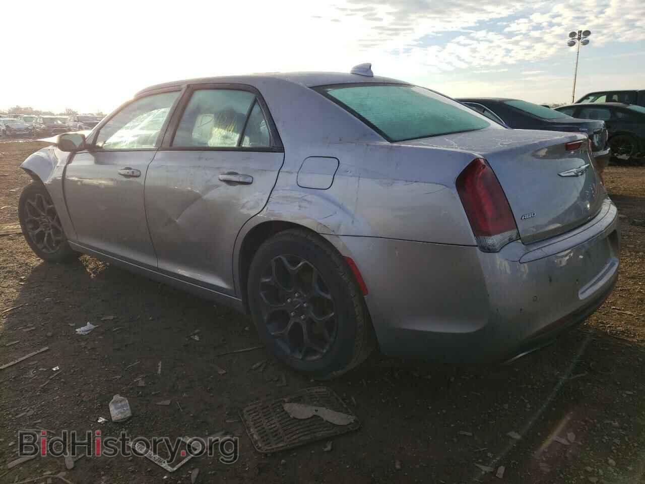 2016 CHRYSLER 300 - VIN: 2C3CCAGG5GH262071 - Фото 2
