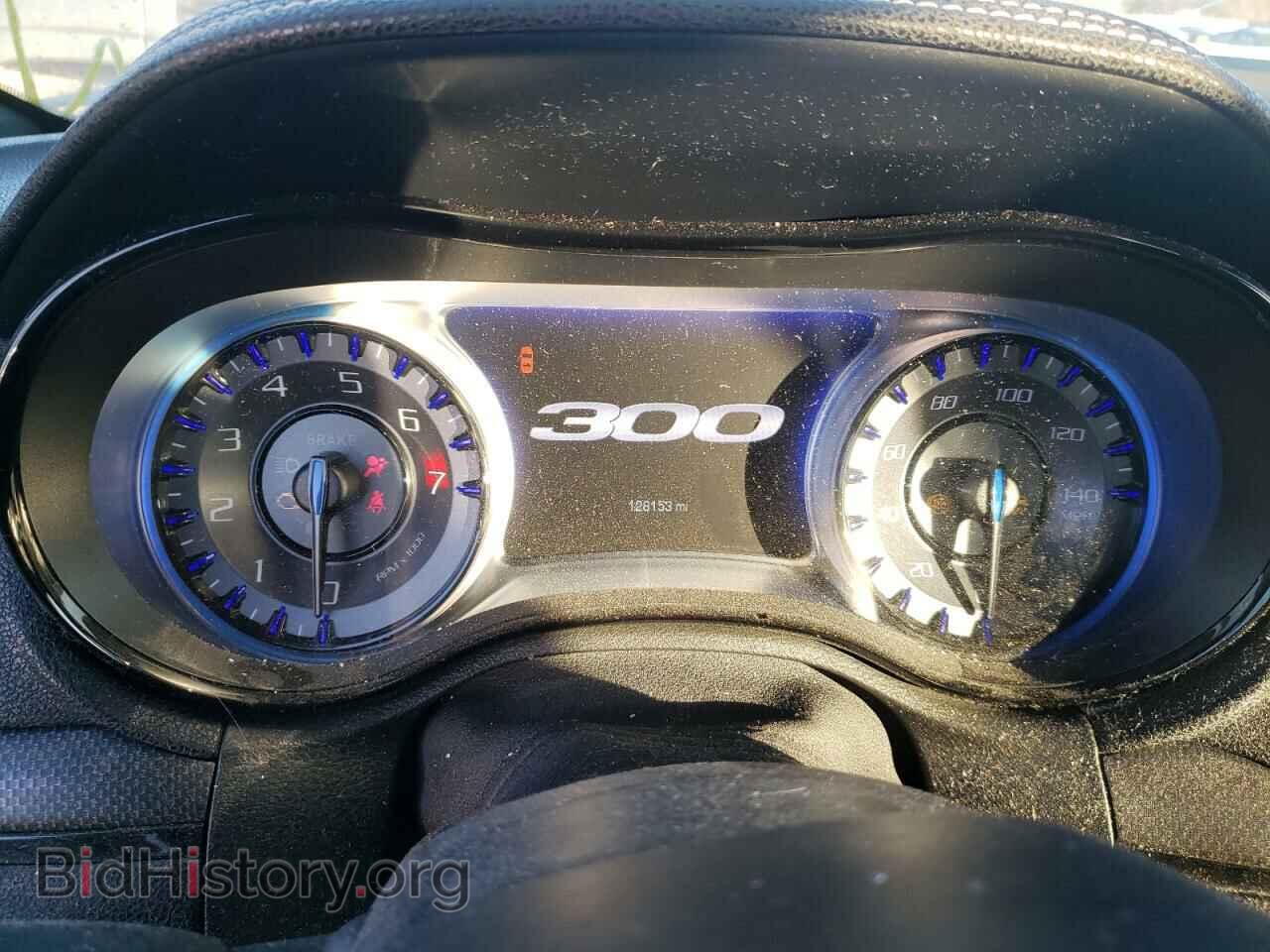 2016 CHRYSLER 300 - VIN: 2C3CCAGG5GH262071 - Фото 9