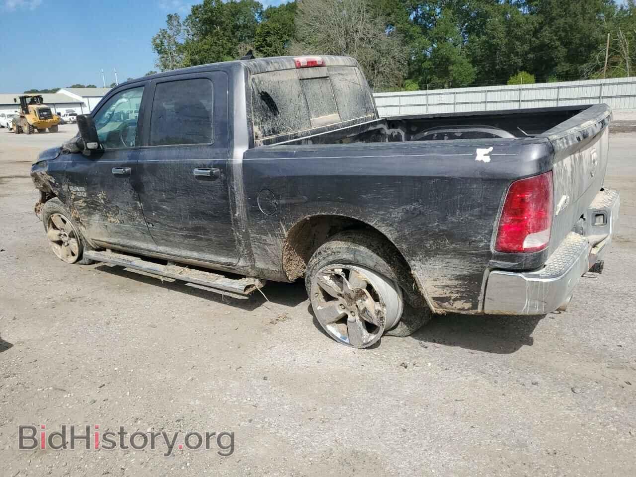 2016 RAM 1500 - VIN: 1C6RR6LT4GS194379 - Фото 2