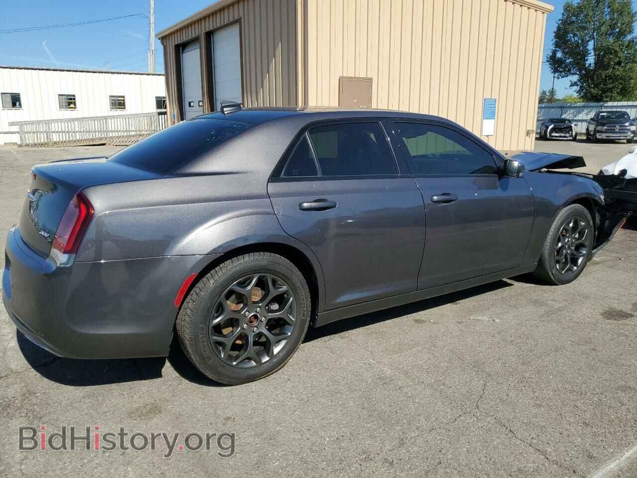 2018 CHRYSLER 300 - VIN: 2C3CCAGG7JH117895 - Фото 3