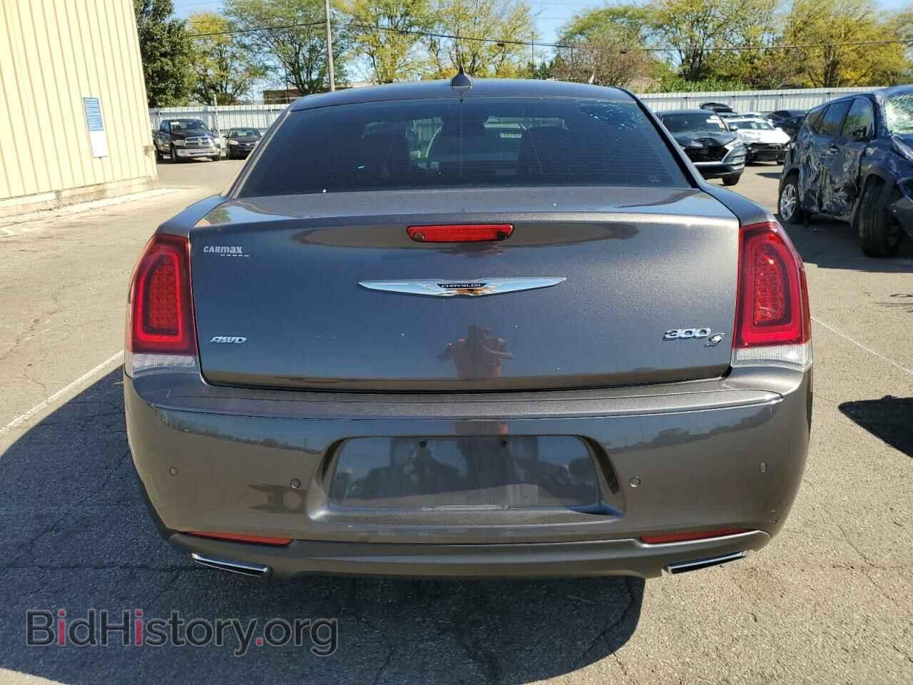 2018 CHRYSLER 300 - VIN: 2C3CCAGG7JH117895 - Фото 6