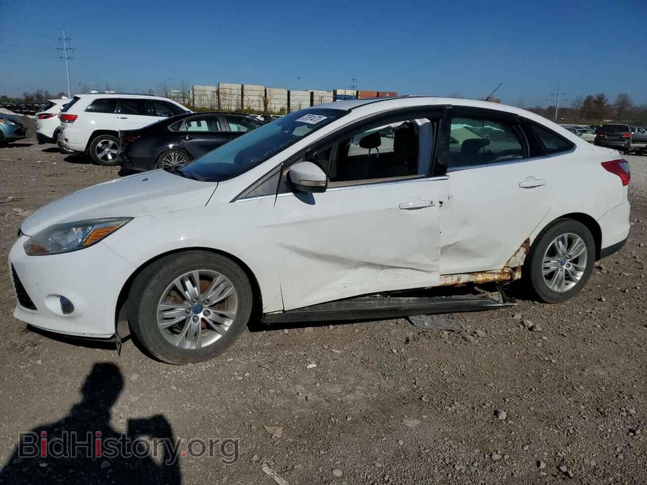 Photo 1FAHP3H20CL261384 - FORD FOCUS 2012