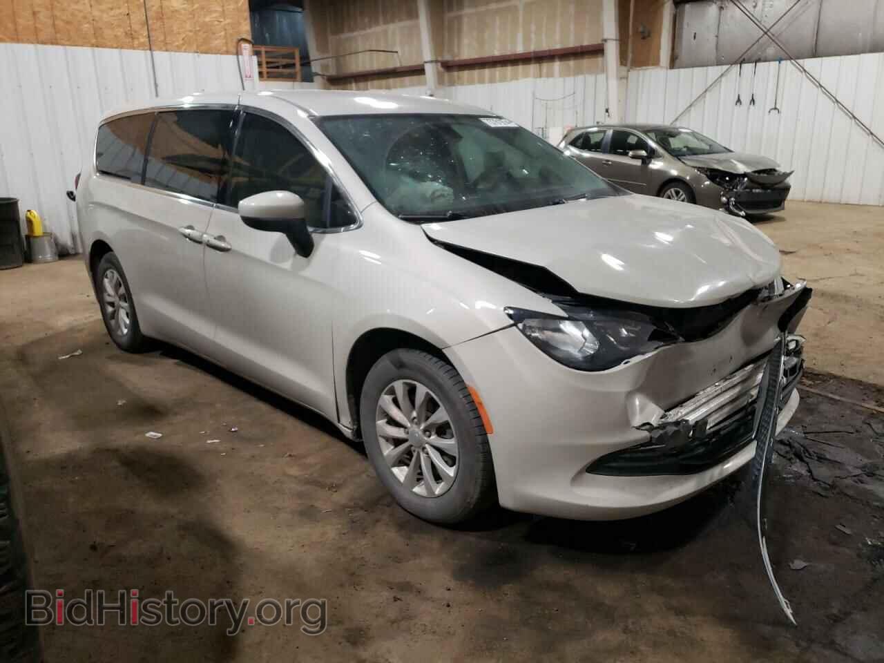 2017 CHRYSLER PACIFICA - VIN: 2C4RC1DG2HR609667 - Photo 4