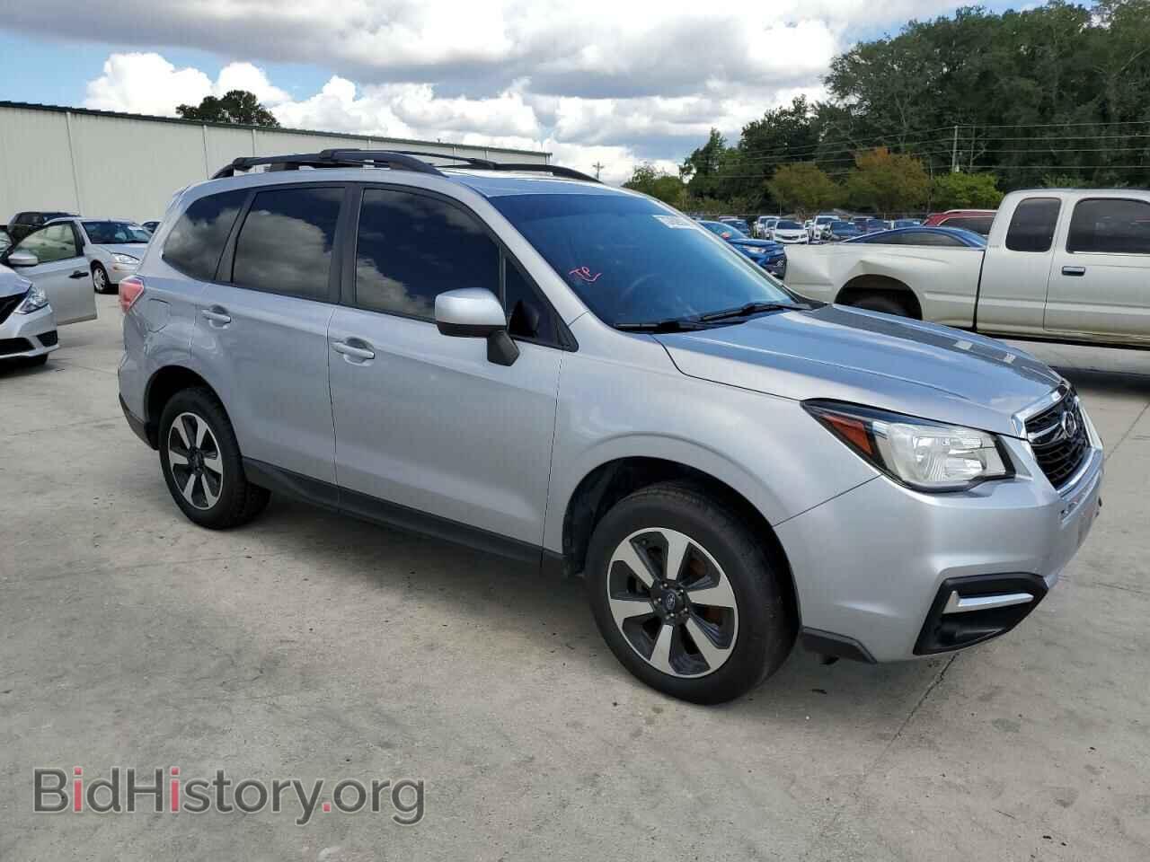 2017 SUBARU FORESTER - VIN: JF2SJADC2HH552002 - Фото 4