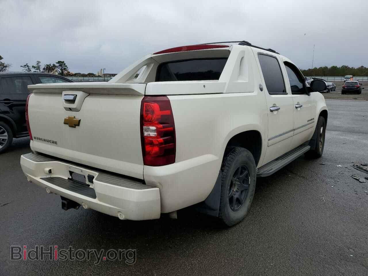 2013 CHEVROLET AVALANCHE - VIN: 3GNTKGE73DG342055 - Фото 3