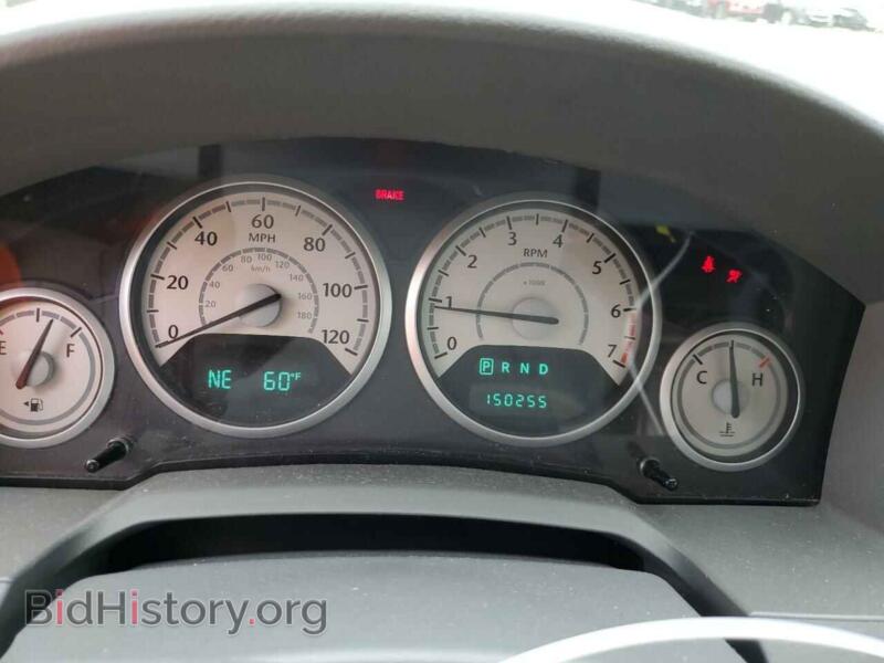 2010 Chrysler MINIVAN (VIN 2A4RR5D17AR221576) — photo 9 of 13