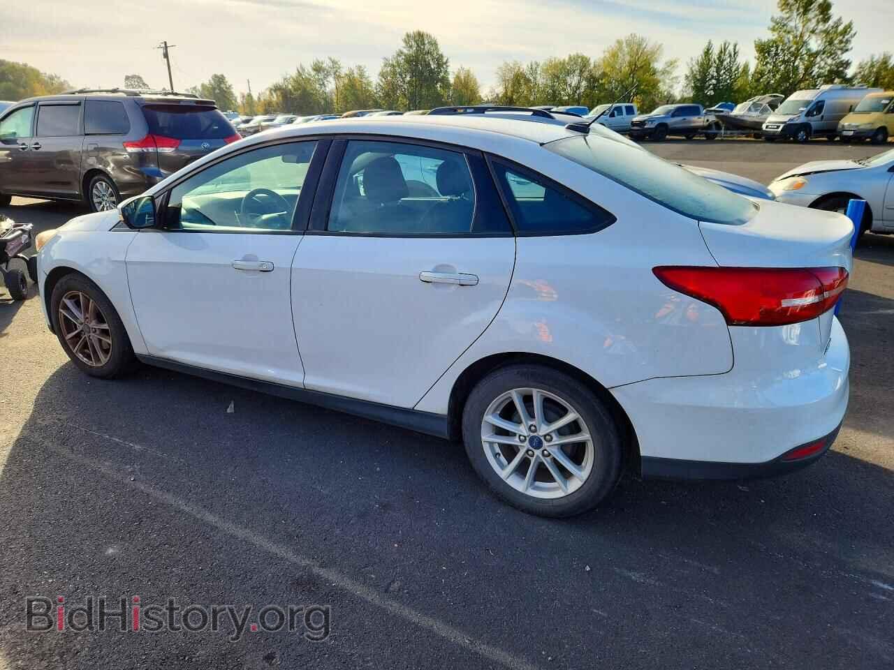 2017 FORD FOCUS - VIN: 1FADP3F24HL308750 - Photo 2