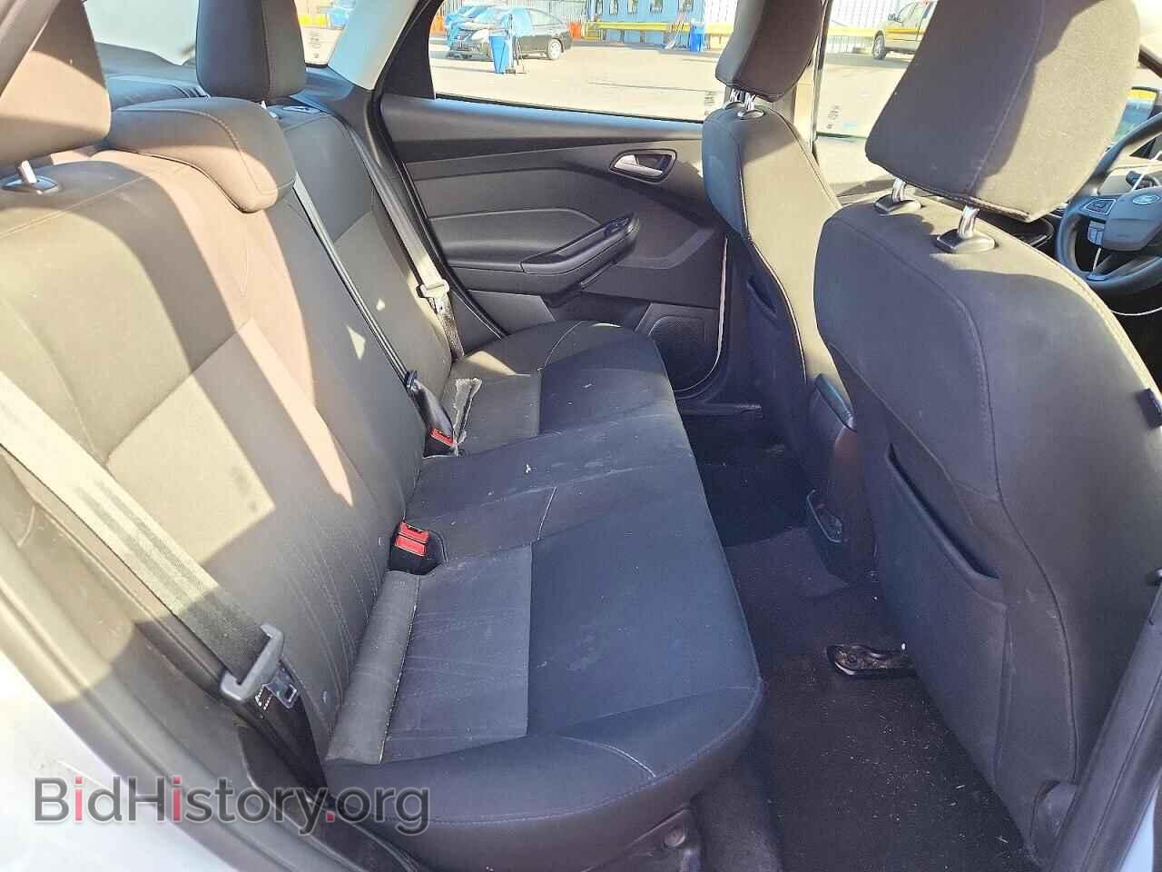 2017 FORD FOCUS - VIN: 1FADP3F24HL308750 - Photo 10