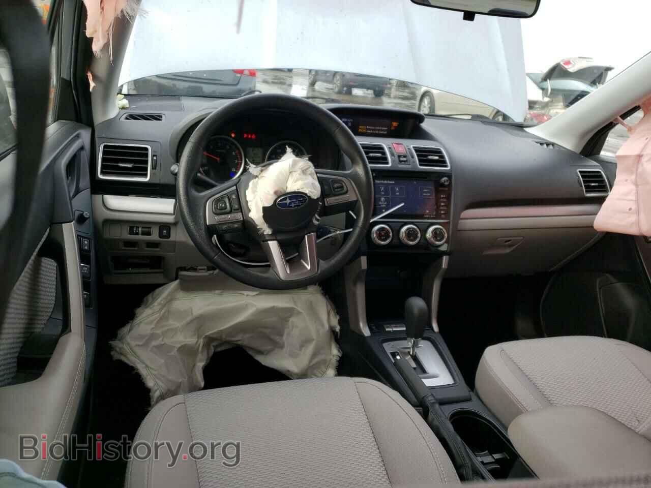 2017 SUBARU FORESTER - VIN: JF2SJAEC7HH449513 - Фото 8