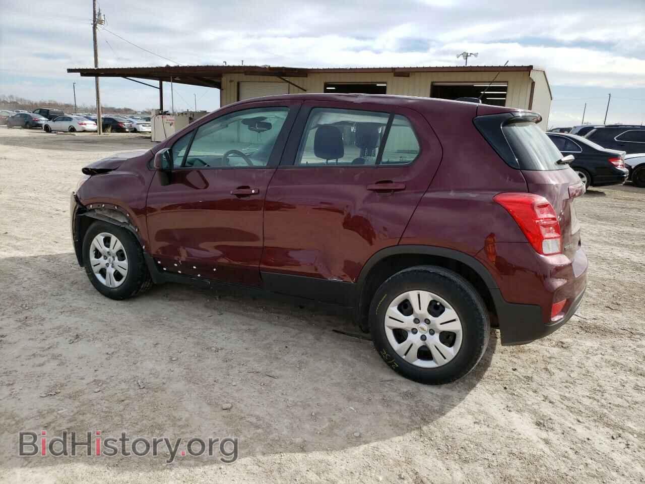 2017 CHEVROLET TRAX - VIN: 3GNCJKSB3HL257616 - Photo 2